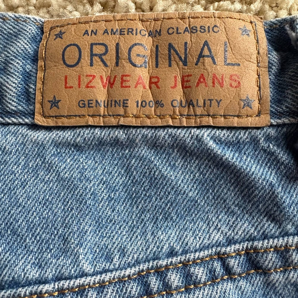 Lizwear Womens Blue Jeans Tag Size 12 Petite ‎ Classic Fit Some Discoloration